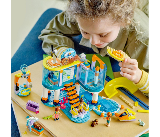 LEGO Friends 41736 Morskie centrum ratunkowe - 1144322 - zdjęcie 12